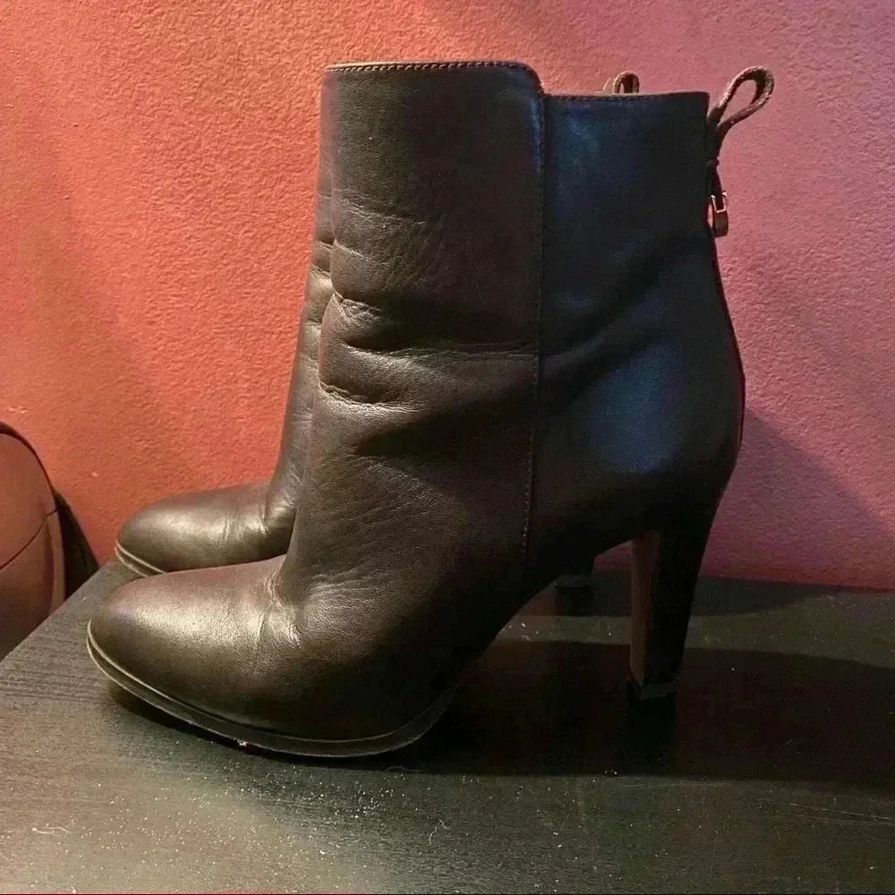 Coach Brown Boots - Picture 3 of 6